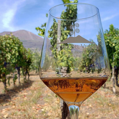 Lacryma Christi, The Wine, The Legend